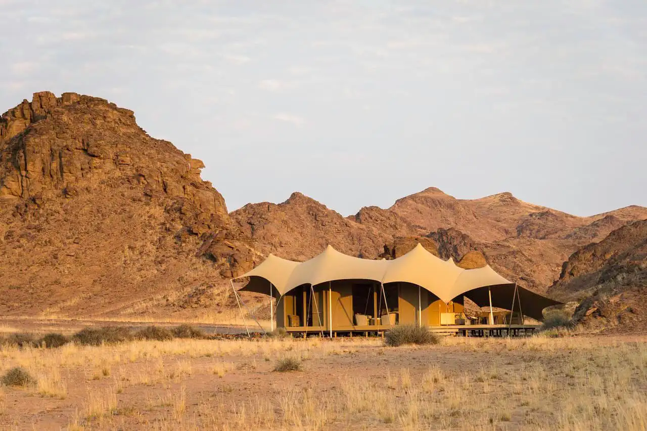 KORE - Hoanib Skeleton Coast Camp